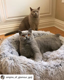 Snowflake White Two Tone - Mr. Peanut's 28" OrthoPlush® Pet Bed