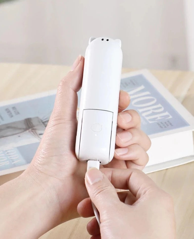 Silent and Powerful Foldable USB Mini Fan, ibuyxi.com