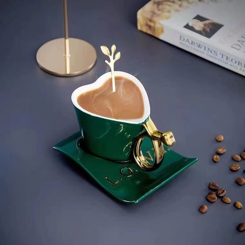 Retro Heart-Shape Ceramic Coffee Mug Set, ibuyxi.com
