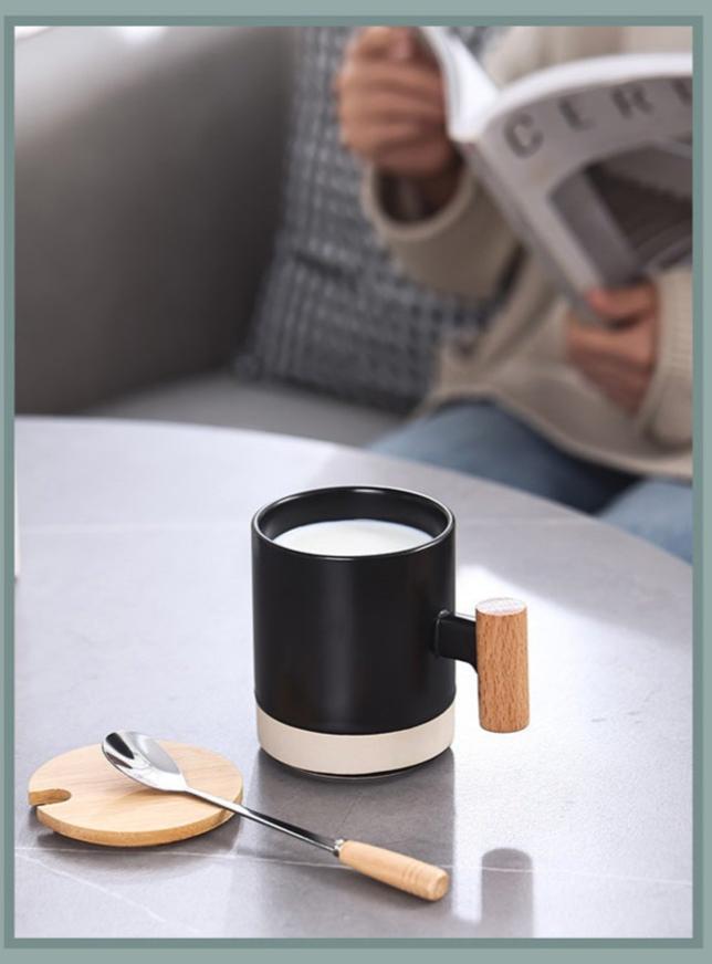 360ml Wooden Handle Mug Ceramic Cup with Lid, ibuyxi.com