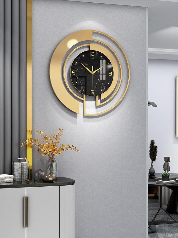 Atmosphere Net Red Style Lighting Luxury Wall Clock