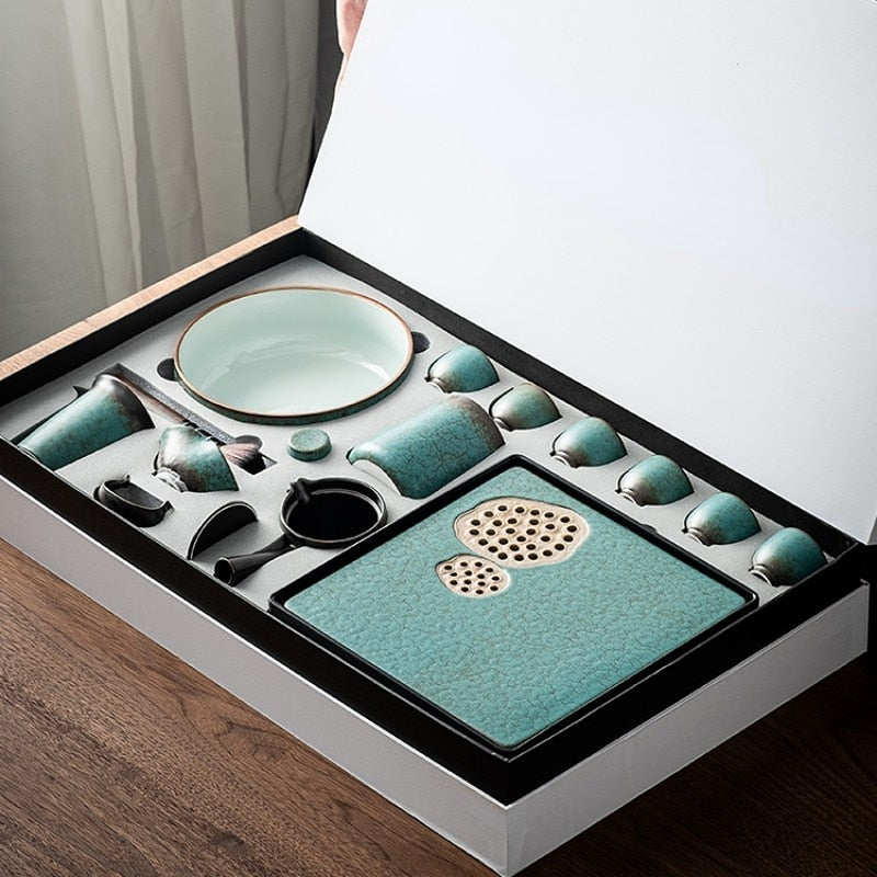 Premium Gift Box Set with Historical Tea Pots